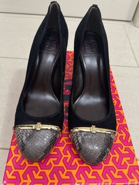 Tory Burch Pacey Black Suede Pumps with Snakeskin-Print Cap Toe and Gold Accent